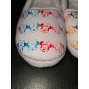 Minnie mouse slippers nwt size 11/12